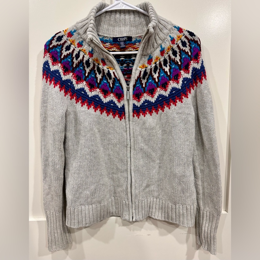 Chaps Women’s Knitted Gray Zip-up Sweater With Multi Color Pattern Size Small